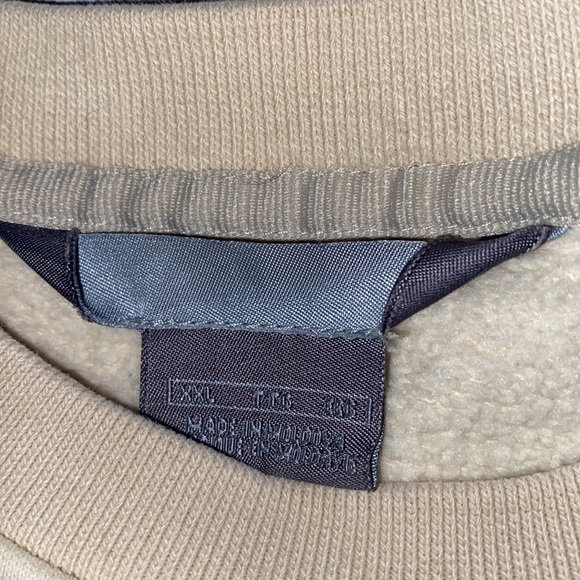 The Beige Nike crewneck - Picture 5 of 8